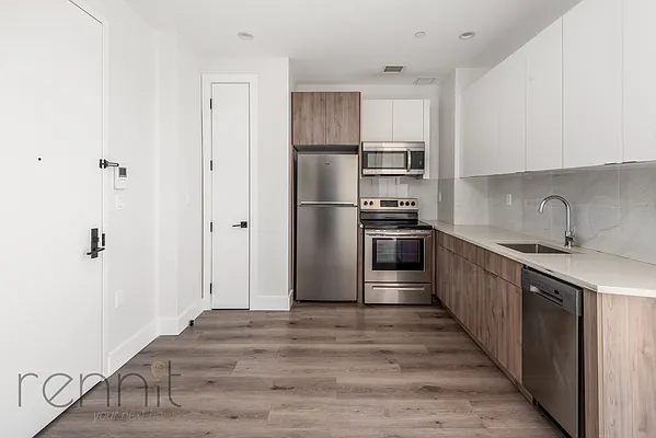 Rented by Rennit Inc. | media 3