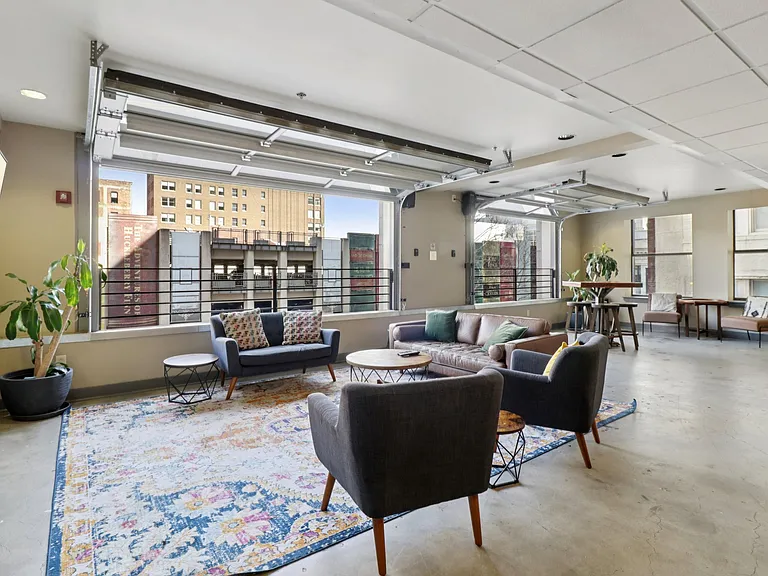Board of Trade Lofts — Photo 37