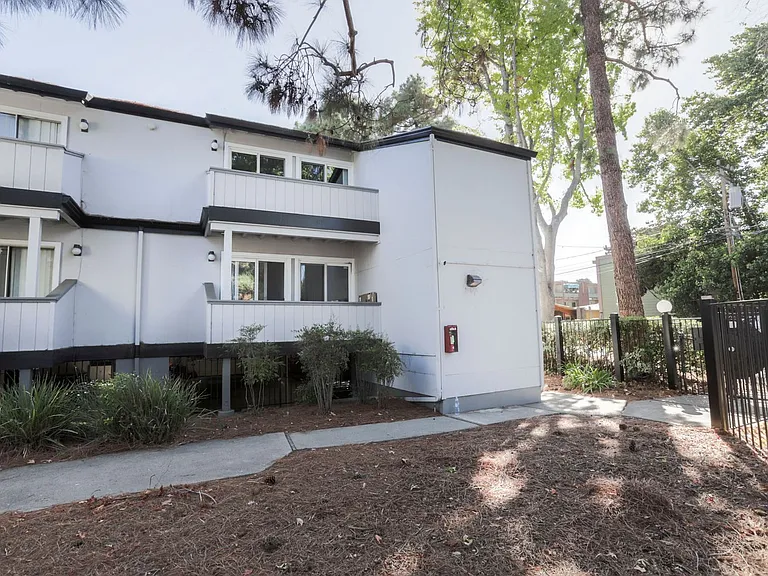 66 Newell Rd #O — Photo 27