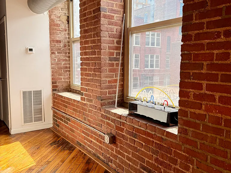 1220 Buttonwood St #202 — Photo 7