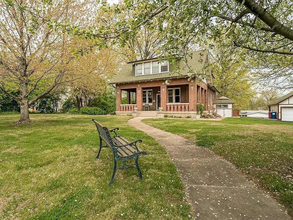 2795 Parker Rd, Florissant, MO 63033 Zillow