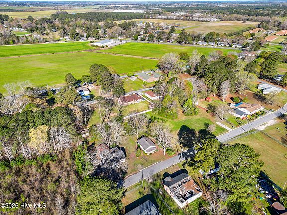 4th image of 38 Leggett Street