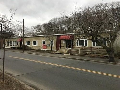 1st image of 324 Essex St