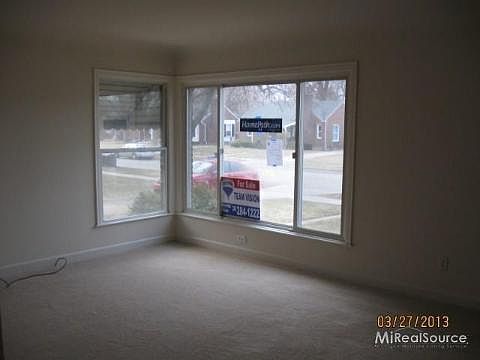 2nd image of 13750 Manhattan Ave