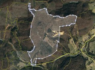 700 Puncheon Creek Ln, Allred, TN 38542