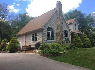 893 Hill Farm Rd, Coventry, RI 02816