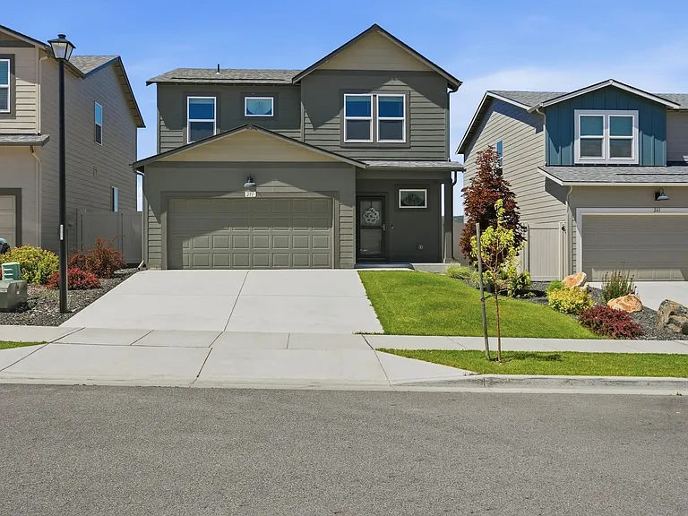 251 N Legacy Flats Rd — Photo 1