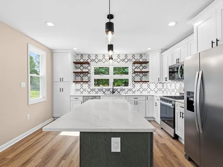 156 S Clearview Ave — Photo 10