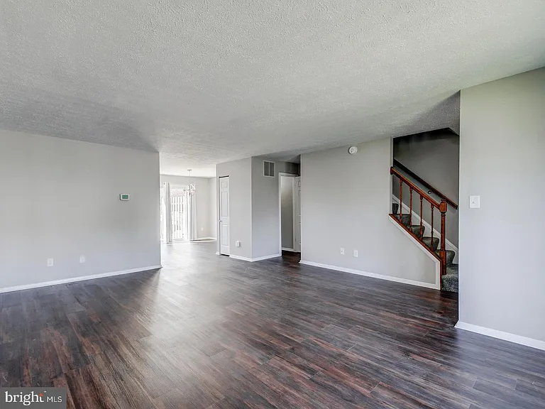 16 Pikehall Pl — Photo 10