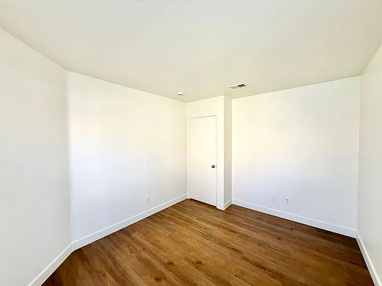 15854 Pampas Ct — Photo 16
