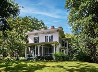 108 Lessey St, Amherst, MA 01002