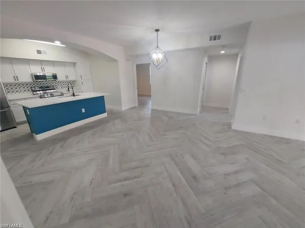 7940 Preserve Cir, Naples, FL