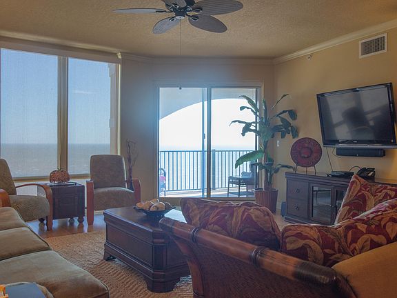 4th image of 1200 Beach Dr