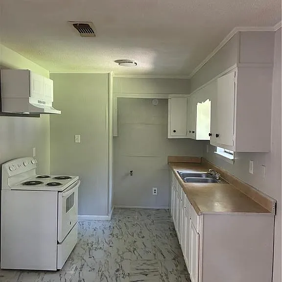 3864 Del Monte Ct — Photo 3