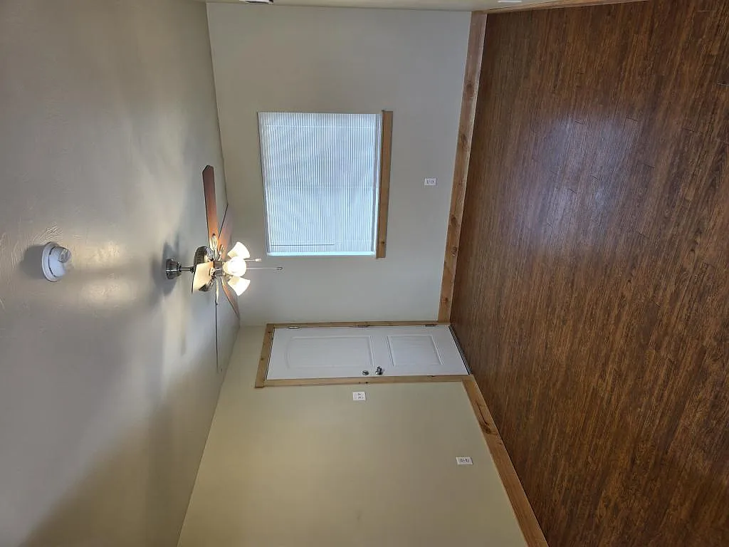 3208 SK Loop, Unit C — Photo 4