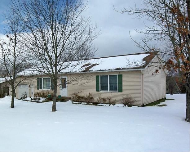 1st image of 1100 Apple Valley Dr
