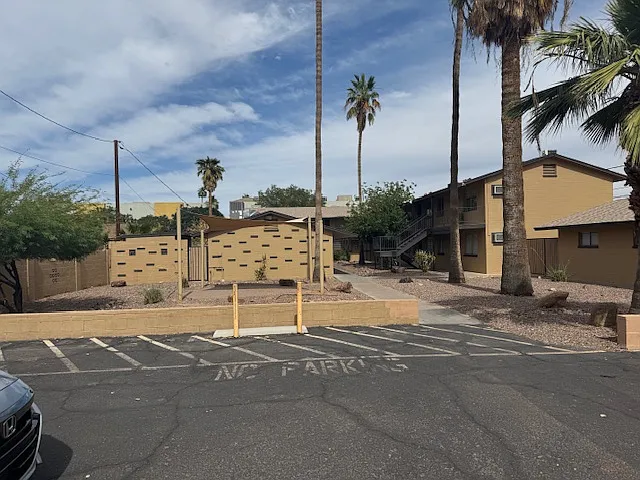 1 bed, 550 sqft, $995 — Photo 3