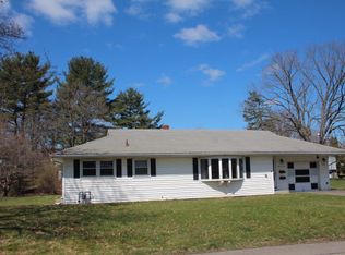 109 Iroquois St, Sayre, PA 18840