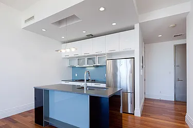 Sold by aptsandlofts.com