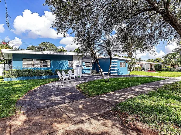 17860 NE 9th Pl, North Miami Beach, FL 33162