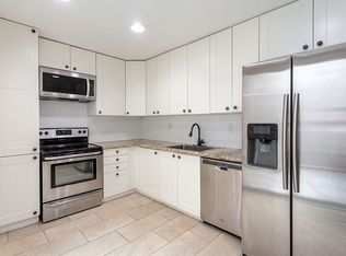 28364 Rey De Copas Ln, Malibu, CA 90265