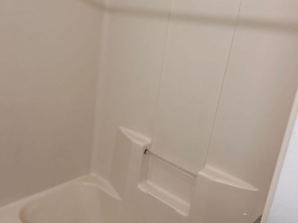 31 Island Road, 31 Island Rd APT 5, West Townshend, VT 05359