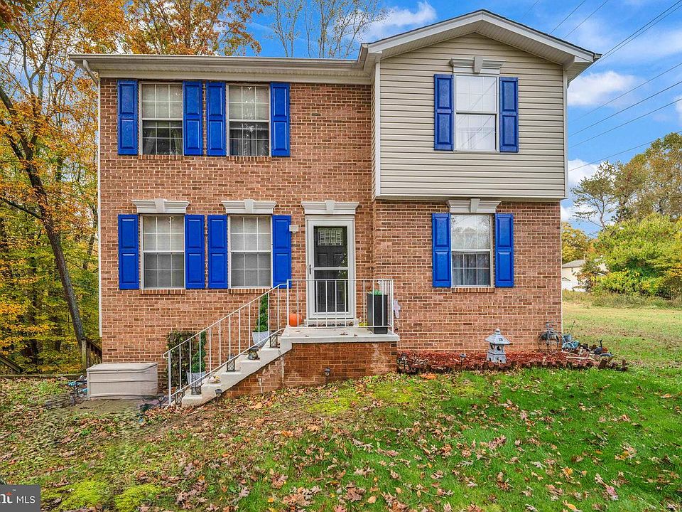 1st image of 8495 Pine Blvd