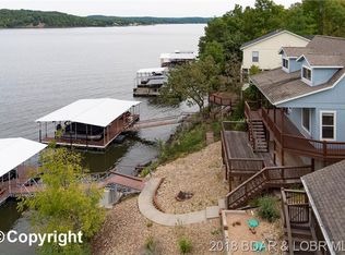 1768 Mel Dor Acres Dr, Climax Springs, MO 65324