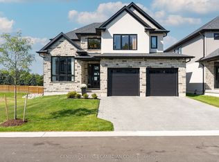 7966 Fallon Dr #1, Lucan Biddulph, ON N0M1V0