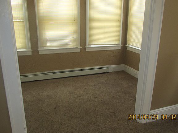 4th image of 203 Munn Ave