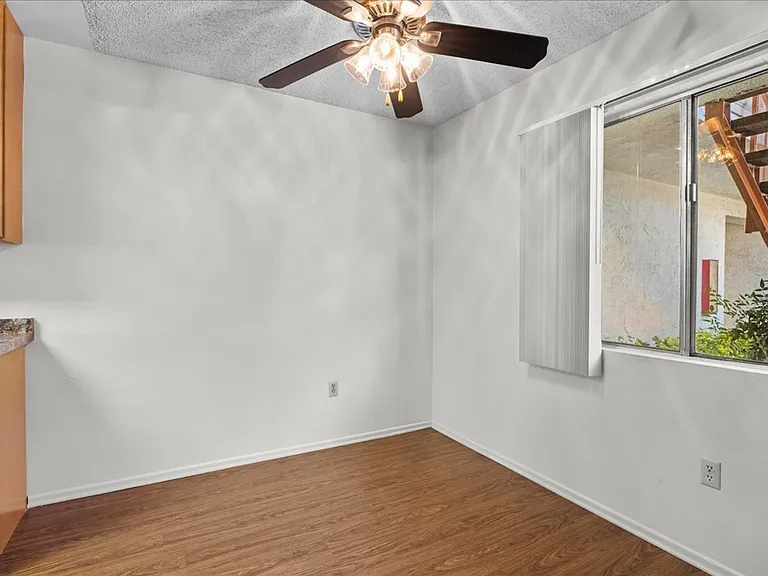 Casa Granada Apartments — Photo 16