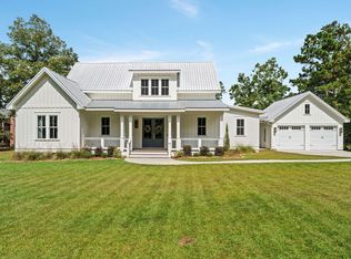 16 Bent Pebble Point, Lumberton, MS 39455