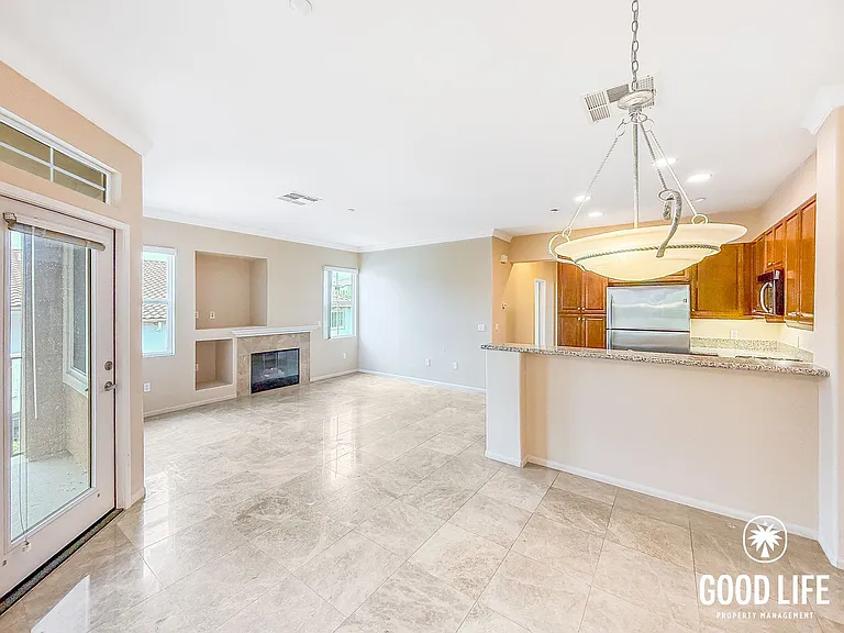 11091 Catarina Ln #328 — Photo 4