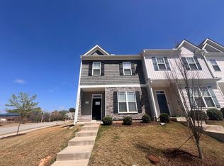 11 Blakely St, Clayton, NC 27520