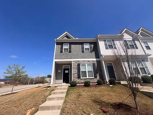 11 Blakely St Photo 1