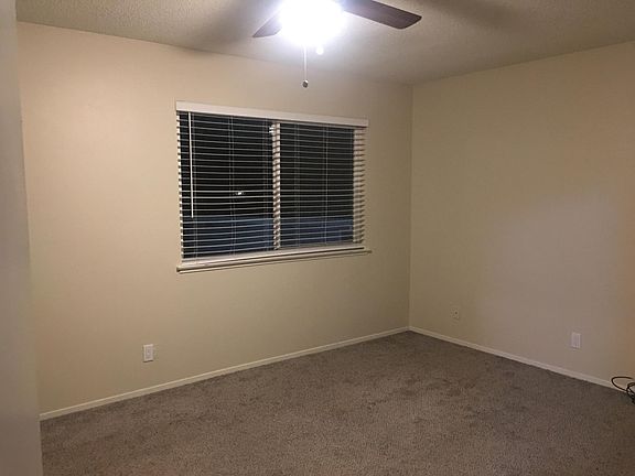 5th image of 5556 Keoncrest Cir APT 2
