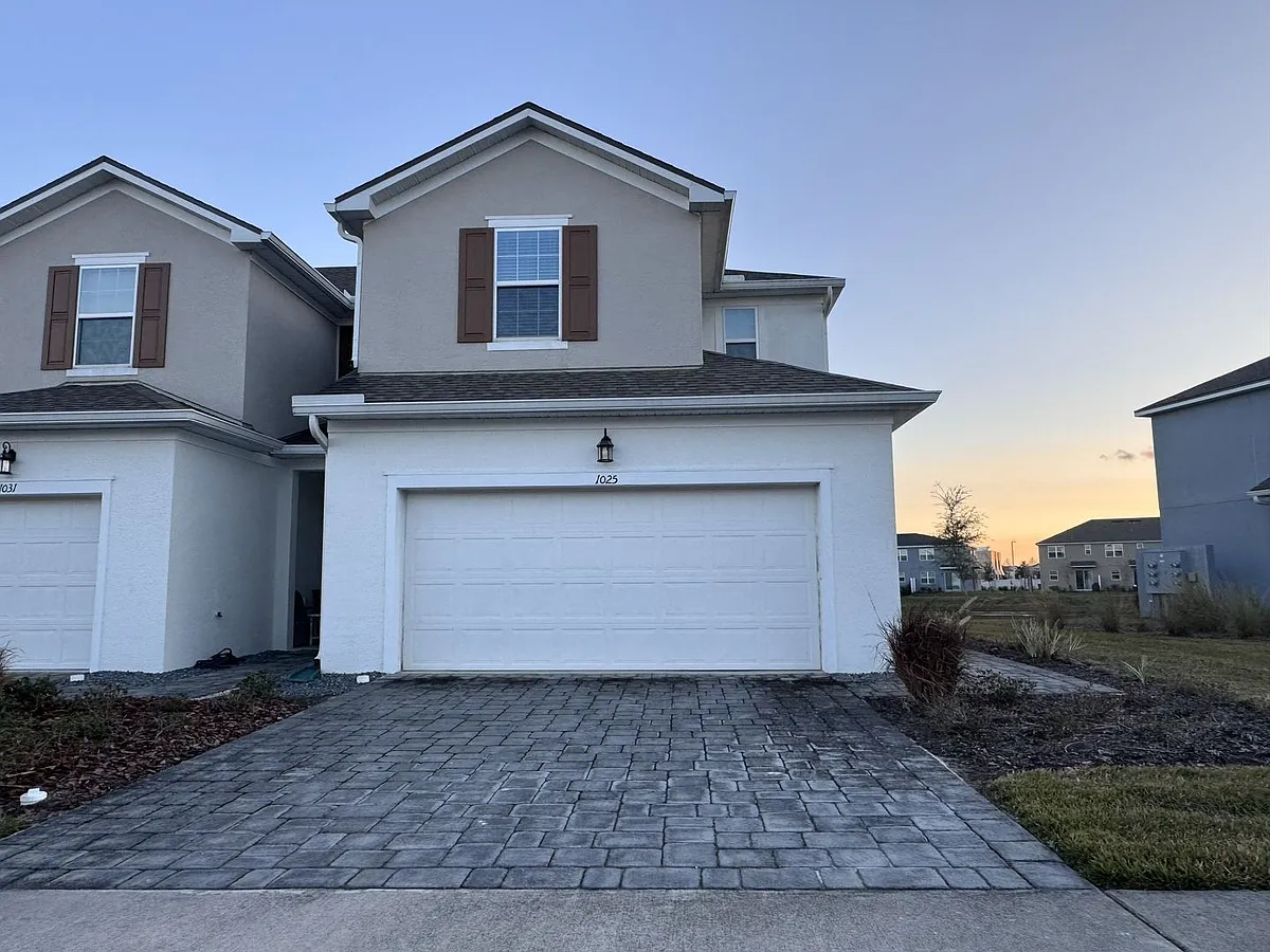 Building Photo - 1025 Spring Palms Loop