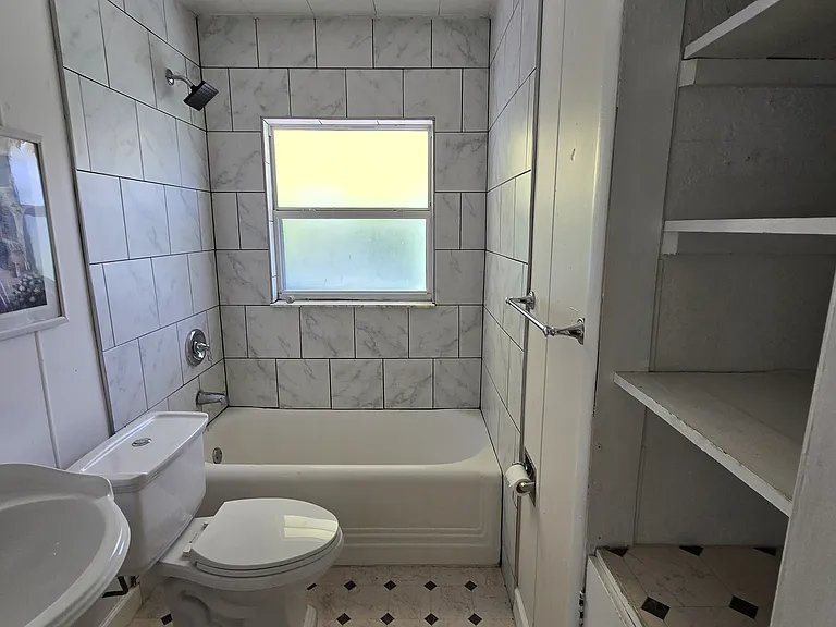 2070 Kurtz St — Photo 16