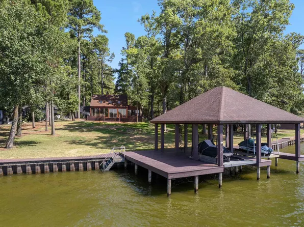 829 Wildwood Trl, Mount Vernon, TX 75457