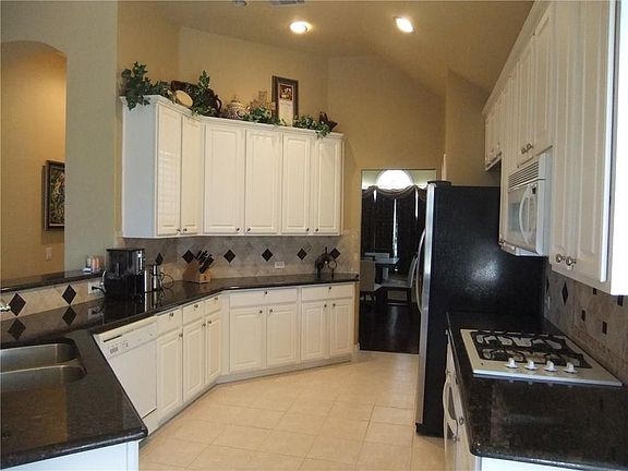 3rd image of 2769 Vista Bluff Blvd