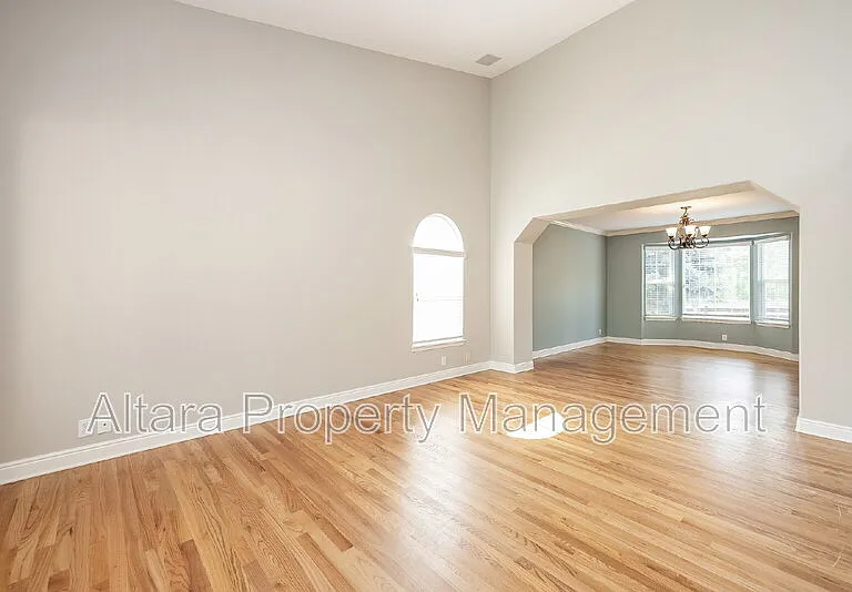 1825 Starstone Ct — Photo 3