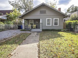 910 W Chestnut St, Denison, TX 75020