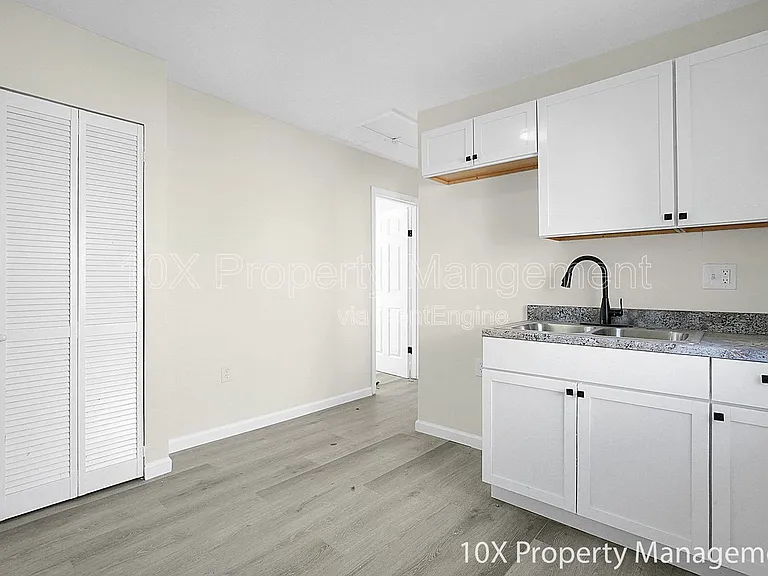 685 S Wheatland Ave — Photo 9