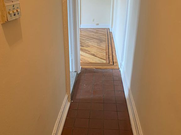3rd image of 15109 34th Ave APT 1
