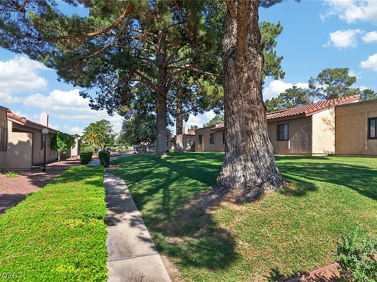 1848 Arbol Verde Way — Photo 14