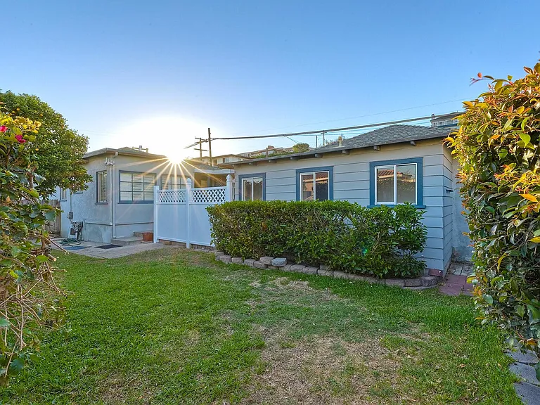 1505 Willow St — Photo 24