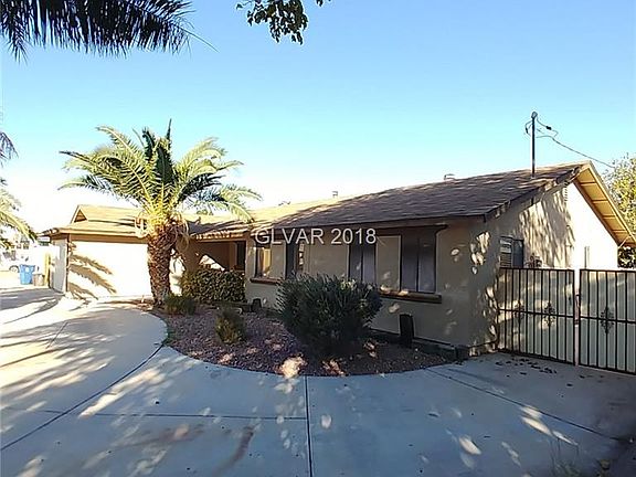 3rd image of 4846 E Colorado Ave
