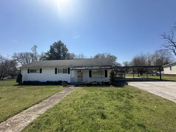 305 4th Ave N, Decherd, TN 37324