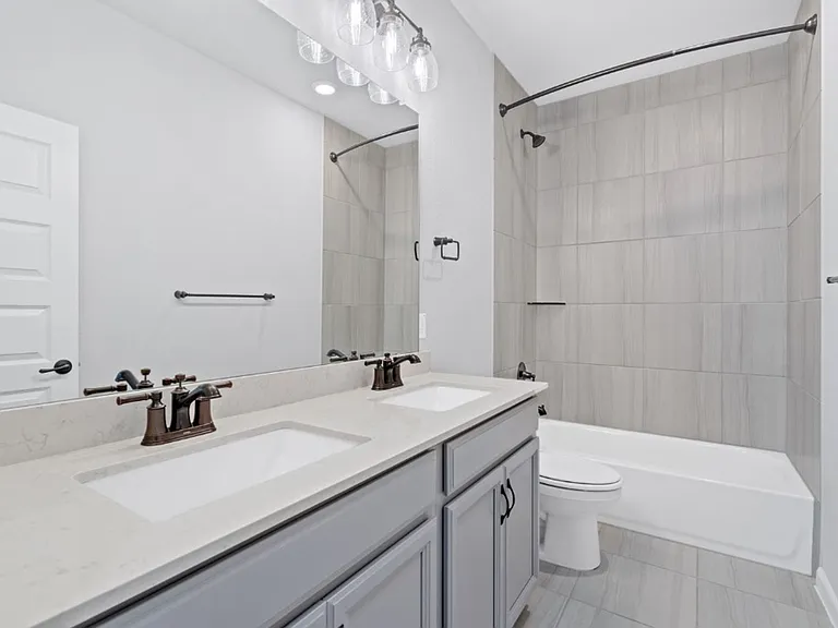 8316 Looksee Ln — Photo 32