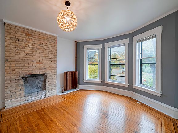 4th image of 515 5th Ave SE #5588134